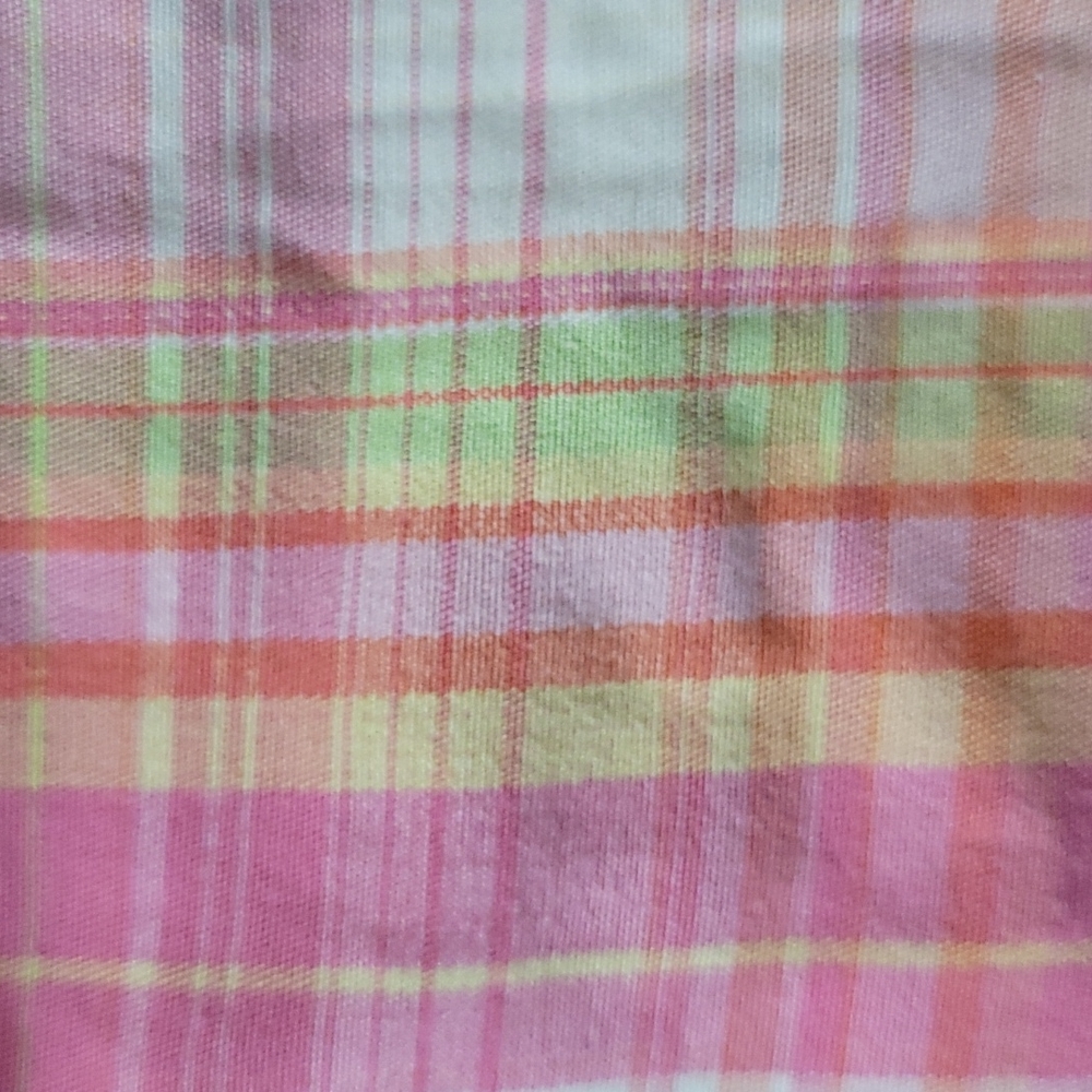 Pink plaid shorts! - Picture 7 of 7
